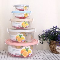 Colorful circular plastic transparent food containers